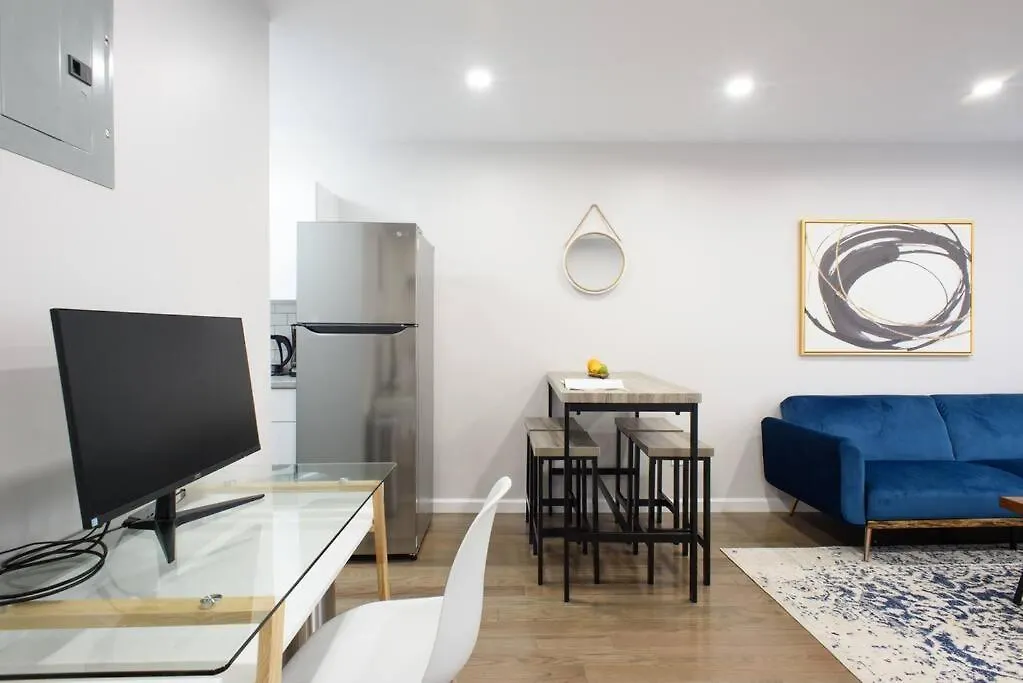 350-2A Prime Gramercy Newly Renovated 1Br Sleeps 4 New York 0*,  États-Unis